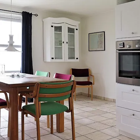 4 Person In Lemvig-by Traum *